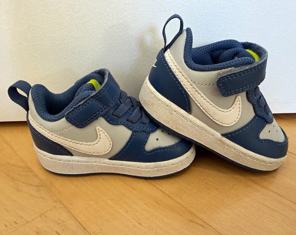 Nike Low Top Toddler Sneakers Hook & Loop Blue Gray White Volt US 4C